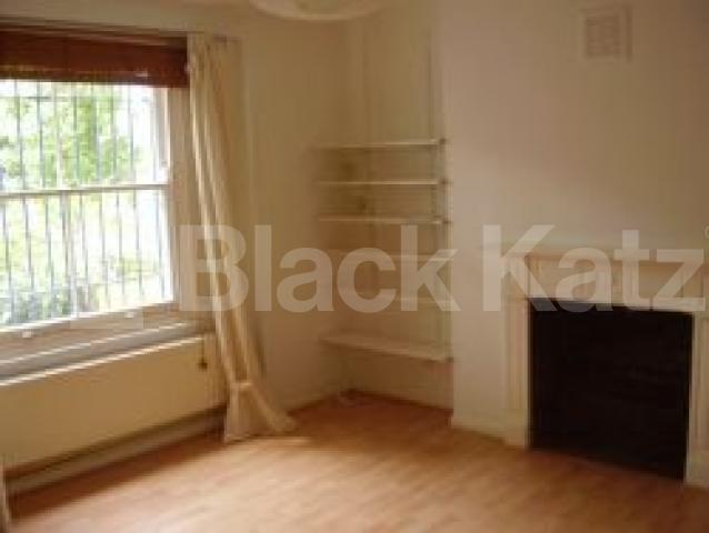 			2 Bedroom, 1 bath, 1 reception Flat			 Mildmay Road, NEWINGTON GREEN N1